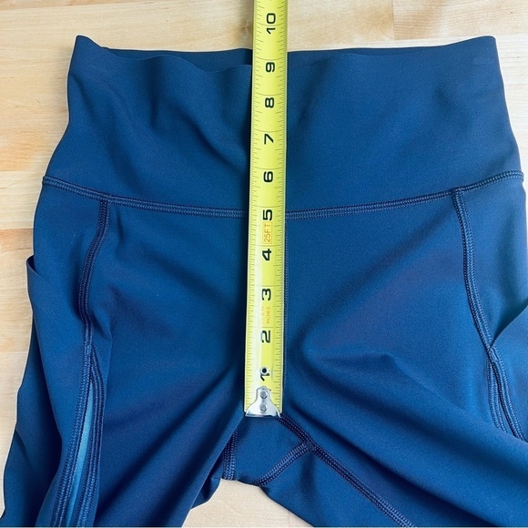 Lululemon Pace Perfect Crop Leggings Boysenberry Purple 17" Size 4 - Picture 10 of 11